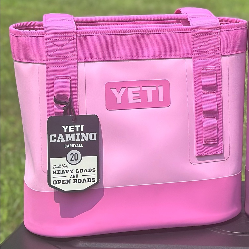 NWT Yeti Camino 20 Power Pink 🩷🩷